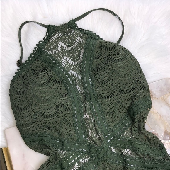 LAST ONE 🔥BECCA HIGH NECK CROCHET SWIMSUIT - Picture 3 of 5